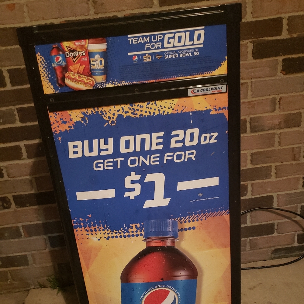Mini refrigerator